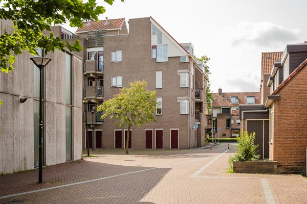 Medium property photo - Vlinderveen 2408, 3205 EK Spijkenisse